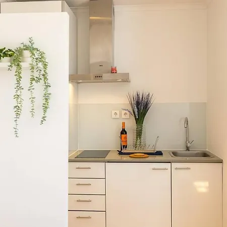 Adica Studio - Village Apartments شقة *